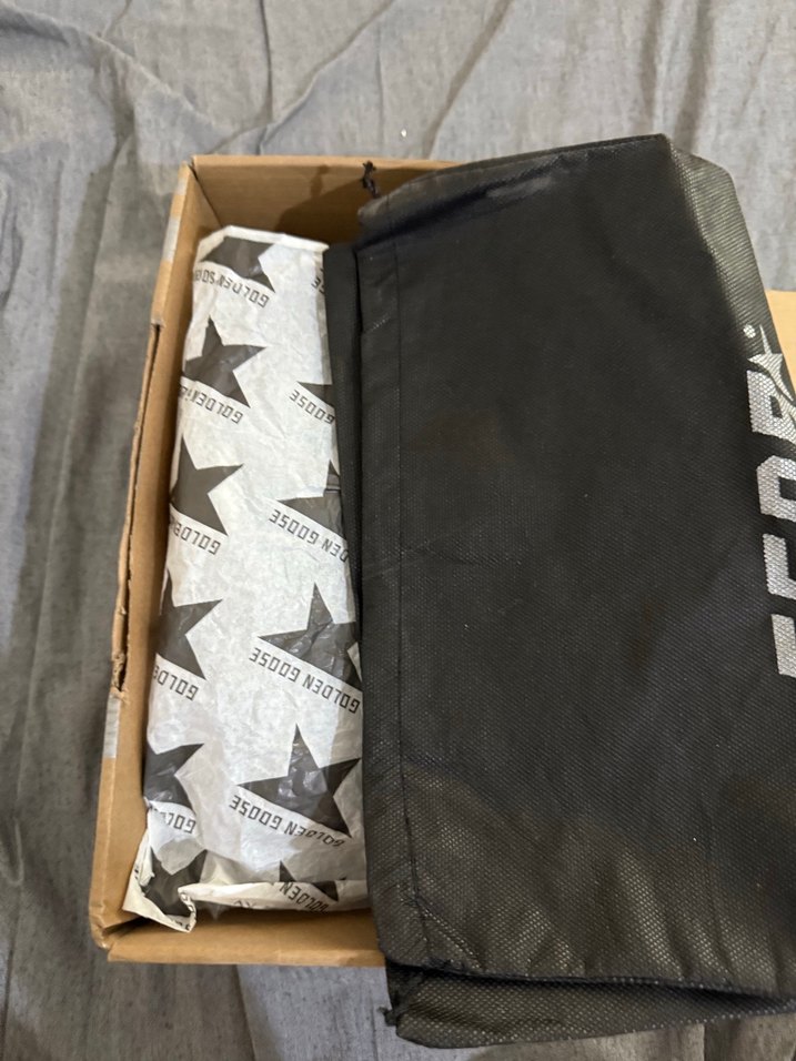 Bej ve Gri Desenli Karton Kutu - Görsel 3