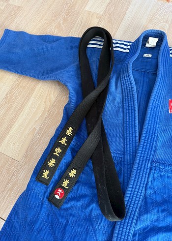 Prematüre Beden Adidas Lacivert Judo Kıyafeti ve Kuşak