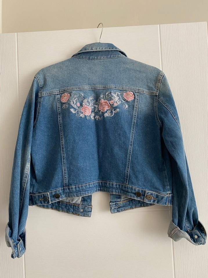 Nakışlı Düğmeli Mavi Kadın Denim Ceket - Görsel 2