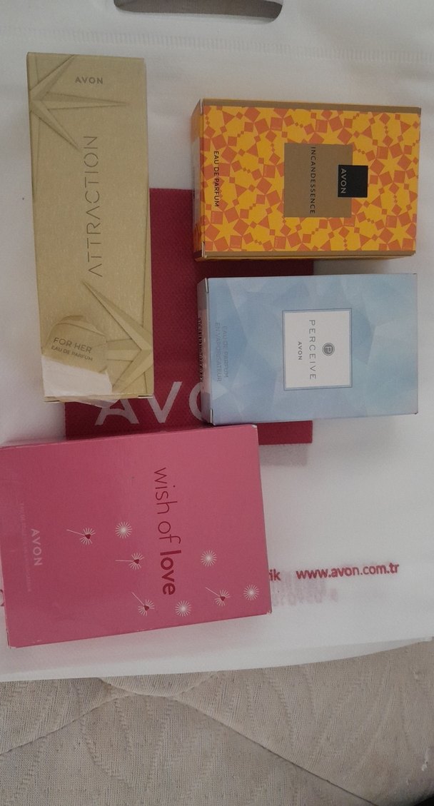 Avon Kadın Parfüm Seti - Görsel 2