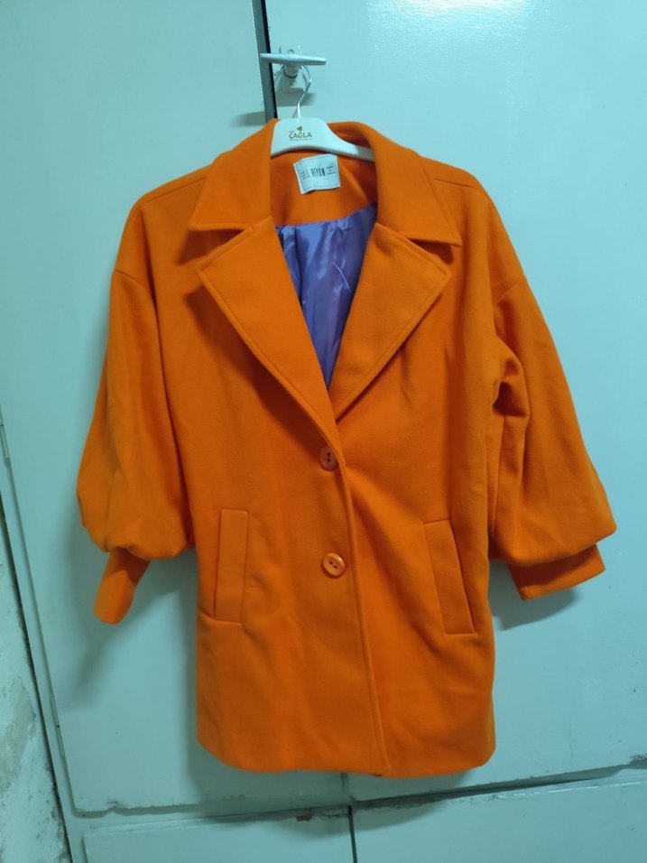 Turuncu Midi Kadın Kaban Düğmeli - Görsel 2