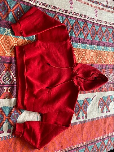 Sweatshirt Trendyolmilla kırmızı crop kazak
