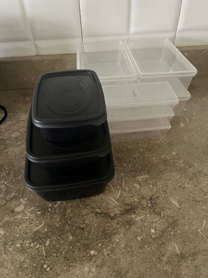 Siyah Kapaklı Şeffaf Saklama Kutuları - Görsel 3