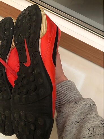 Nike futbol ayakkabısı - Görsel 5