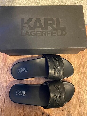 Karl lagerfeld terlik