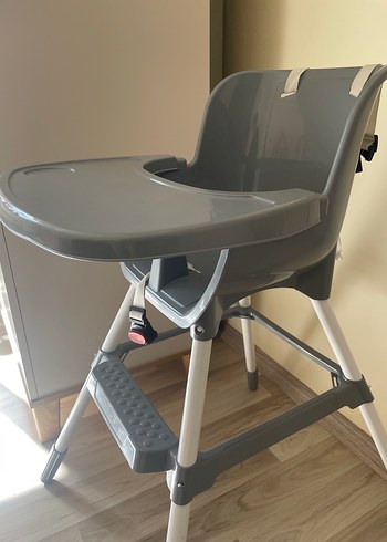 Gri Bebek Mama Sandalyesi - Görsel 3