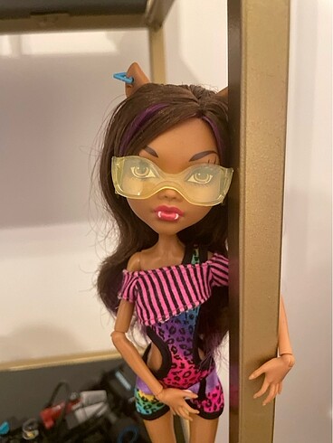 Gloom beach clawdeen