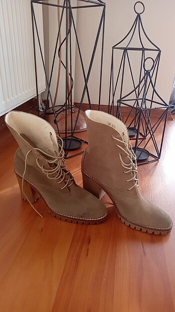 LACOSTE ORİGİNAL NUBUK BOT 