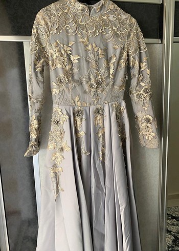 Nakışlı Uzun Kollu Gri Abiye Elbise - Görsel 2