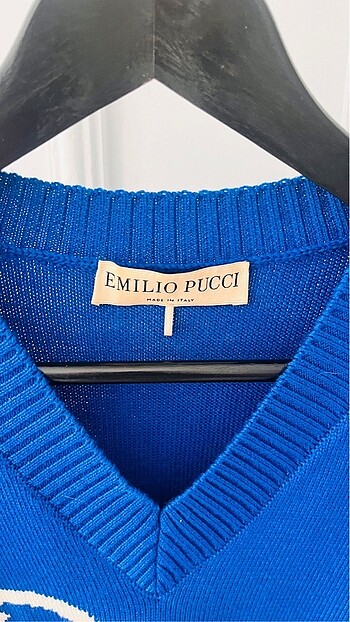 xs Beden Emilio Pucci kazak. Beymen çıkışlı. Yeni