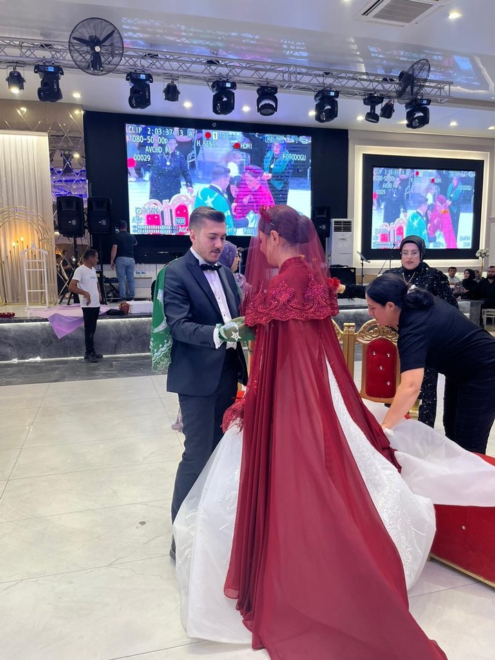 Bordo Kına Pelerini Kaftanı - Görsel 3