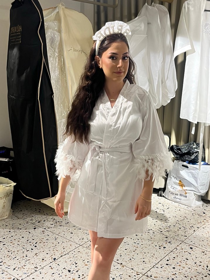 Bride Tacı ve Beyaz Sabahlık - Görsel 2