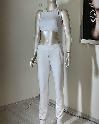 Harika model crop ve fileto cep manşetli