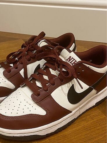 Nike dunk low