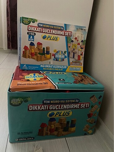 Diğer Eğitici ahşap kuleler ve kitap