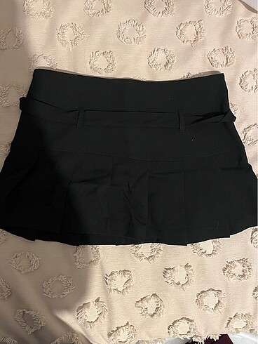 m Beden siyah Renk Bershka mini etek