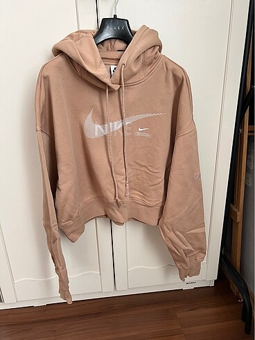 Nike sweatshirt