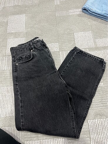 m Beden siyah kot pantolon