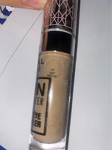 Sephora rival me kapatıcı 04 light caramel
