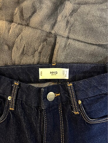 m Beden lacivert Renk Mango Jeans