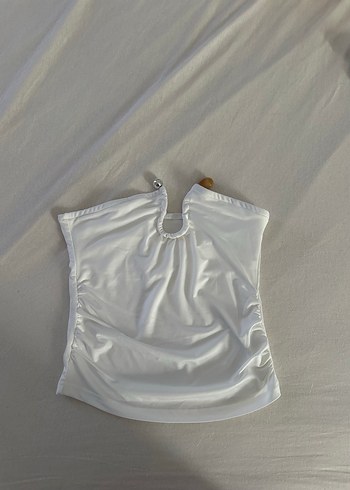 TEMU Beyaz drape detaylı aksesuarlı straplez bluz