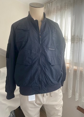 Bershka Fermuarlı Rahat Kesim Erkek Mont