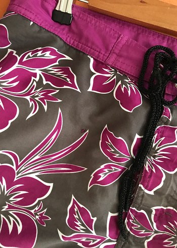 Mor Desenli Erkek Midi Şort - Görsel 3