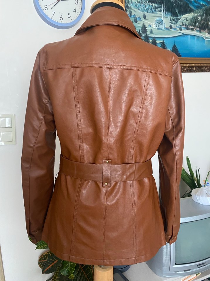 Düğmeli Kahverengi Deri Kadın Biker Ceket - Görsel 3
