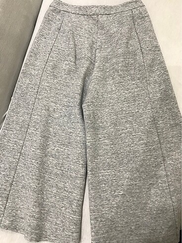 Zara Orijinal kısa geniş paça eşofman?