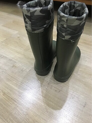 29 Beden Waikiki çizme?