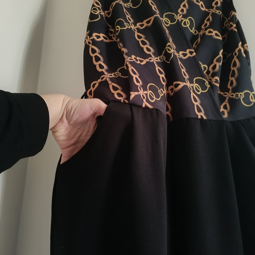 Zincir Detaylı Siyah Kadın Tulum - Görsel 2