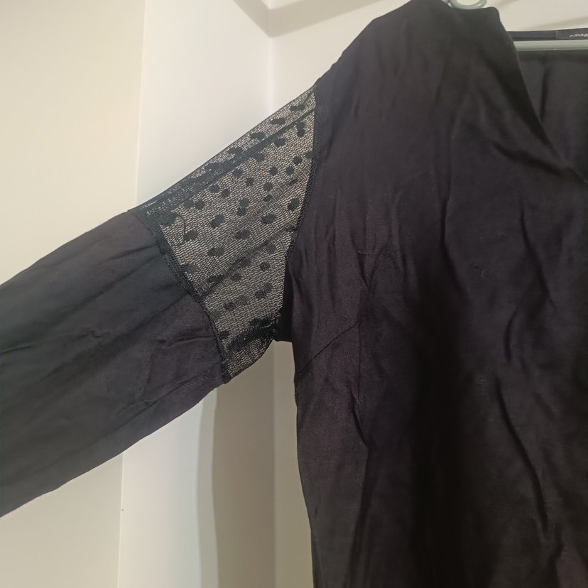 Siyah V Yaka Uzun Kollu Salaş Bluz - Görsel 2