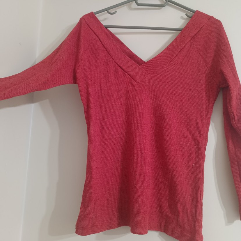 V Yaka Kırmızı İnce Triko Kadın Kazak - Görsel 3