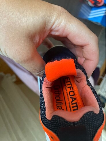 23 Beden Adidas çocuk spor ayakkabı