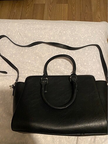stradivarius omuz cantasi