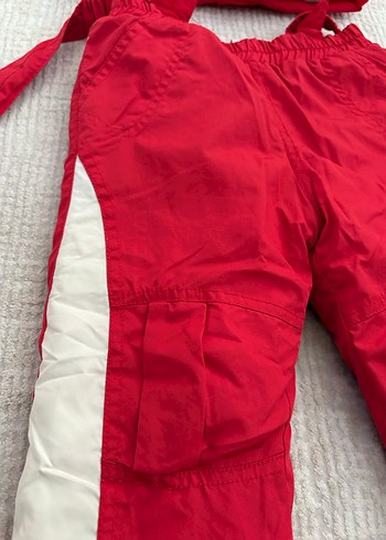 Kız Bebek Kırmızı Kayak Tulumu - Görsel 3