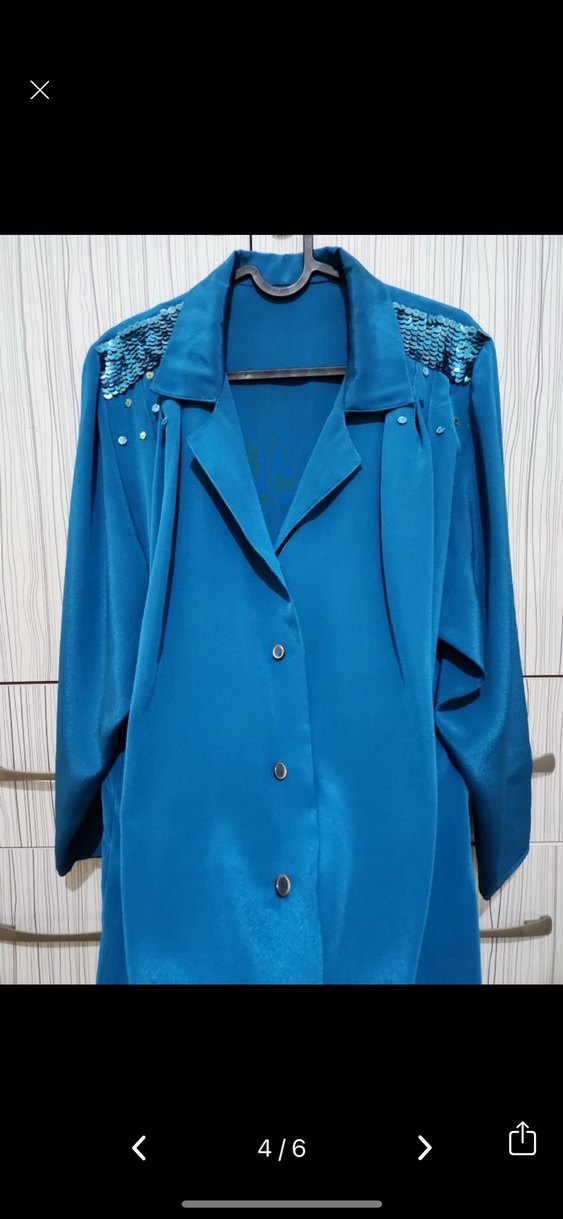 Düğmeli Uzun Kollu Mavi Kadın Gömlek - Görsel 4