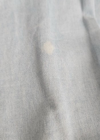 Düğmeli Geniş Kesim Mavi Denim Gömlek - Görsel 7