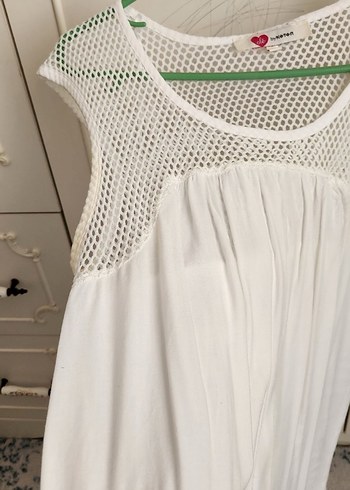 Dantel Detaylı Beyaz Kolsuz Bohem Bluz - Görsel 3