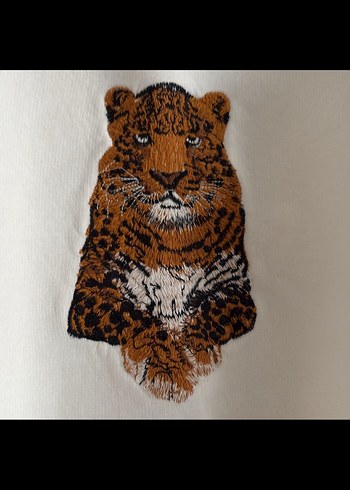 Beyaz Kadın Sweatshirt, Kaplan Baskılı, Sıcak Kumaş - Görsel 3