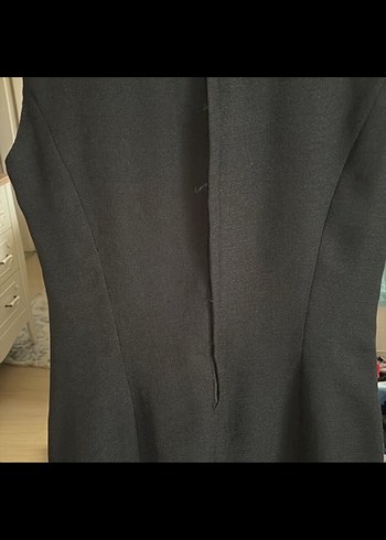 Siyah Drapeli Yüksek Yakalı Midi Elbise - Görsel 5