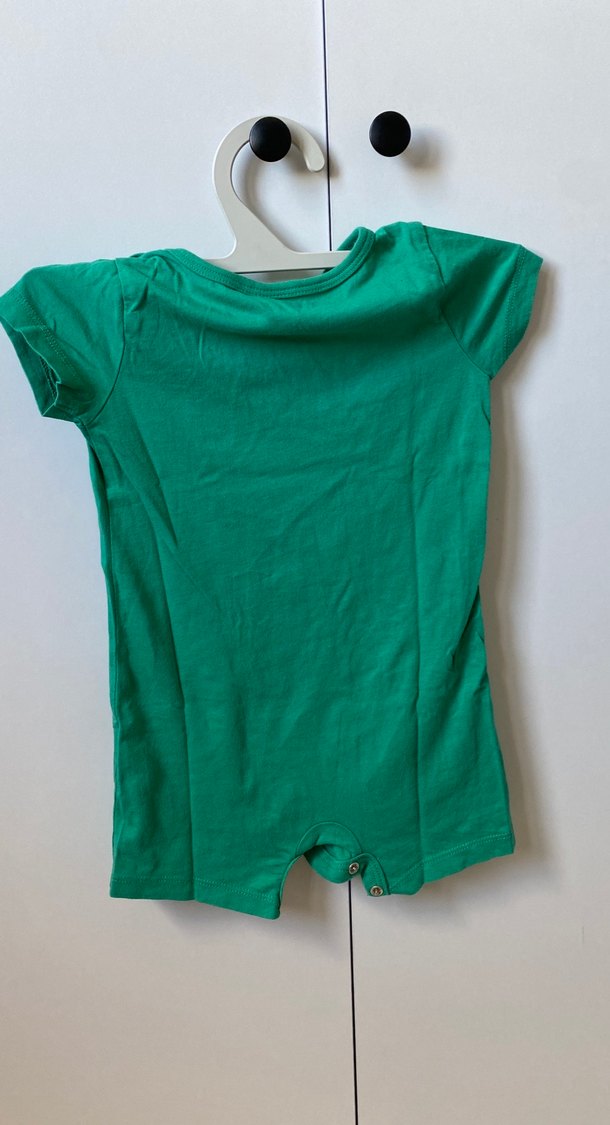 Yeşil Mickey Baskılı Bebek Tulum - Görsel 4