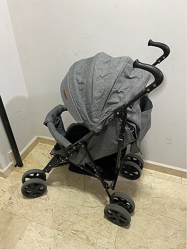 Baston bebek arabası