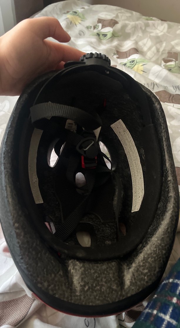 Kırmızı ayarlanabilir bisiklet kaskı - Görsel 4