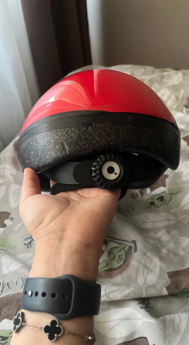 Kırmızı ayarlanabilir bisiklet kaskı - Görsel 3