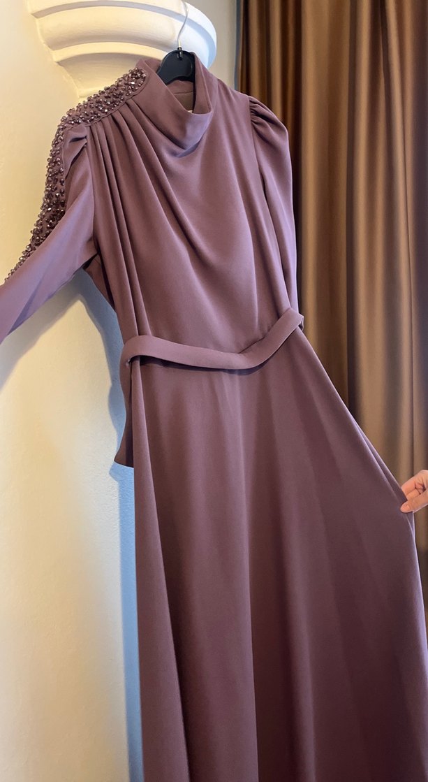 Uzun kollu mor kadın abiye - Görsel 5