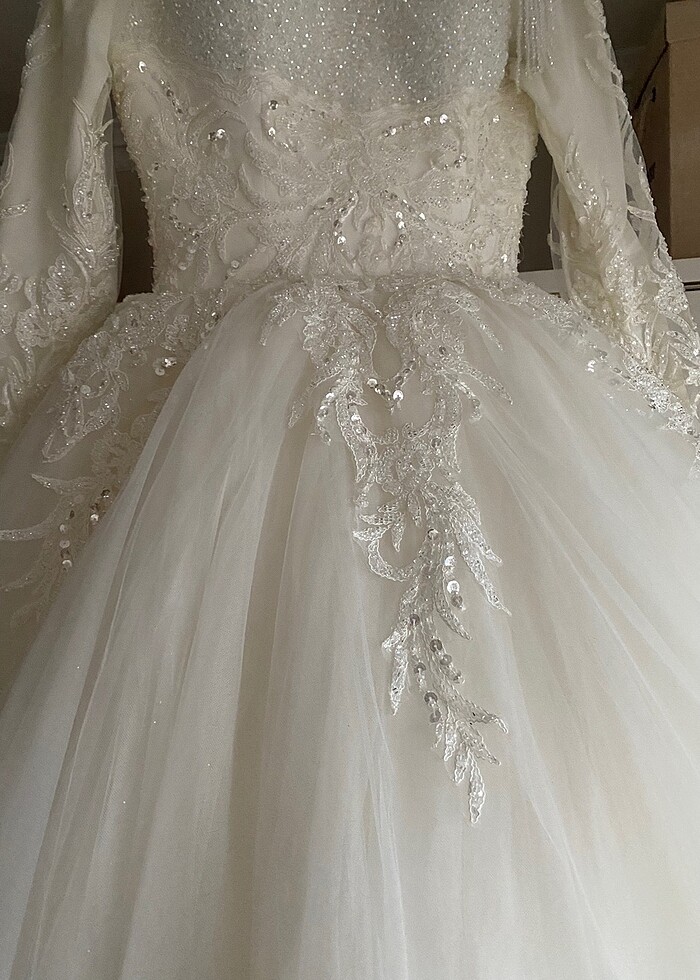 White Wedding markalı tesettür gelinlik - Görsel 4
