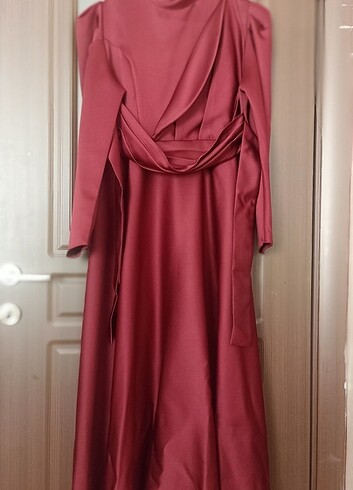 42 Beden bordo Renk Temiz abiye