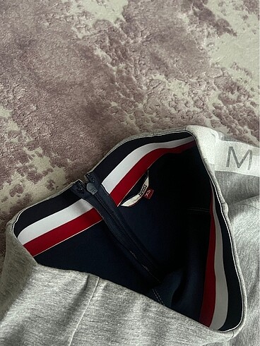Tommy spor etek