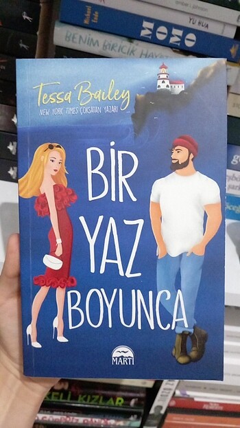 Bir Yaz Boyunca (Martı Yayınları)